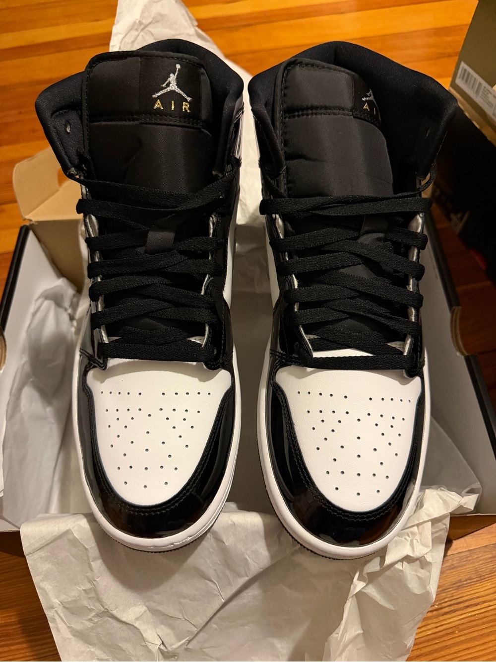 Nike Air Jordan 1 Mid SE with Box Label - Black/Metallic Silver-White size 12